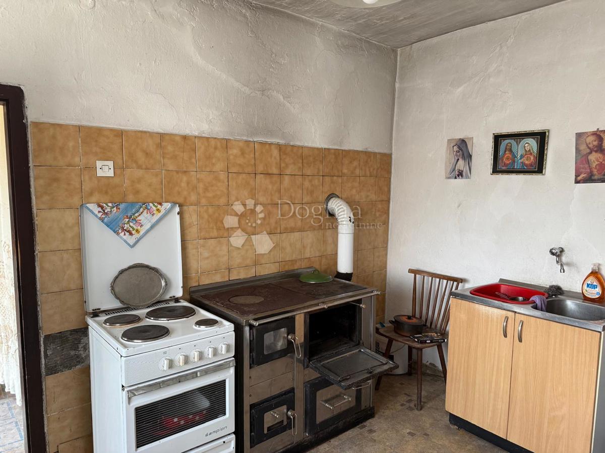 Hiša Tužno, Vidovec, 63m2