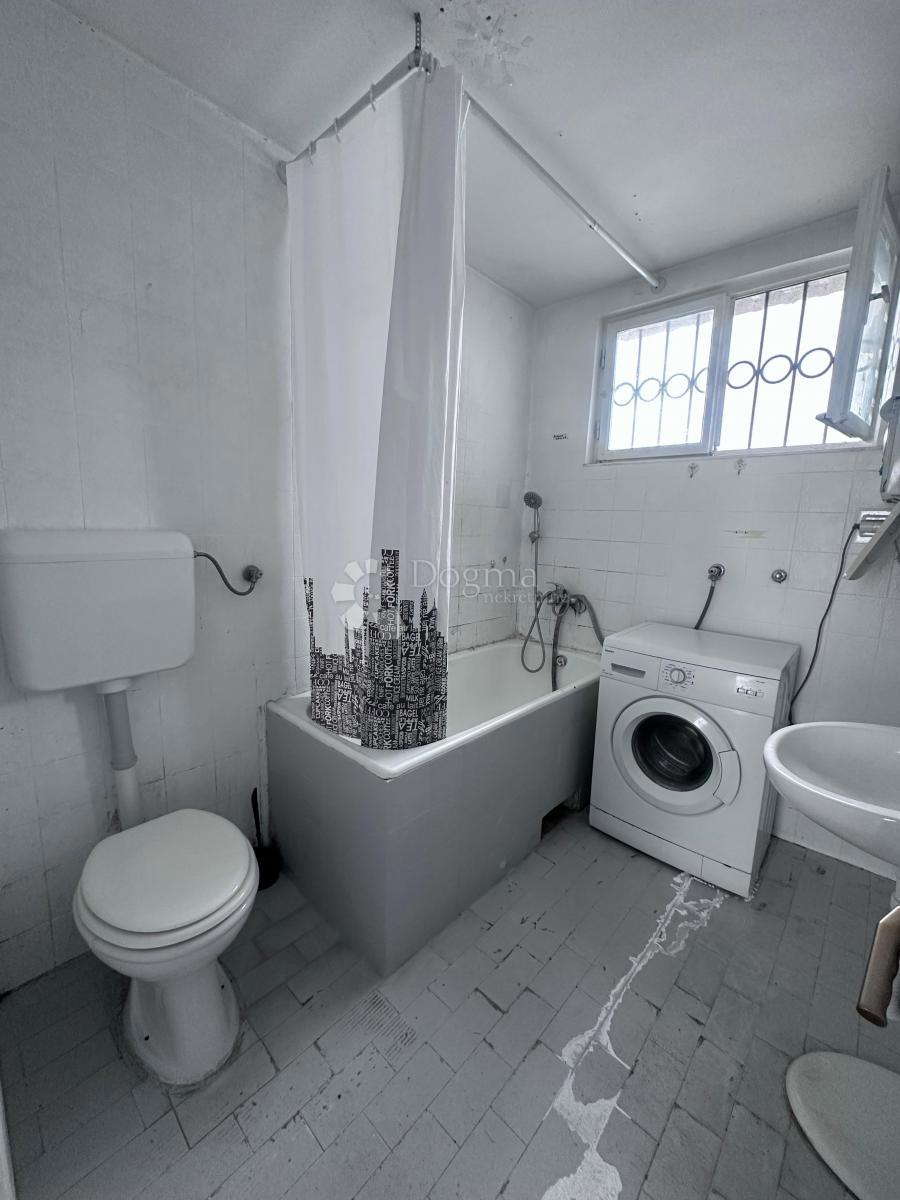 Hiša Trokut, Novi Zagreb - Zapad, 76m2