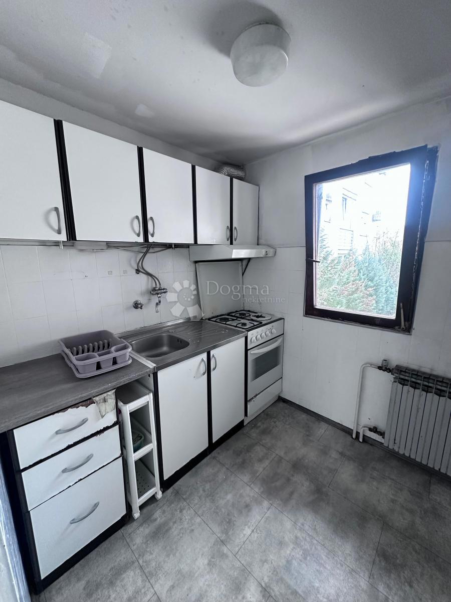 Hiša Trokut, Novi Zagreb - Zapad, 76m2