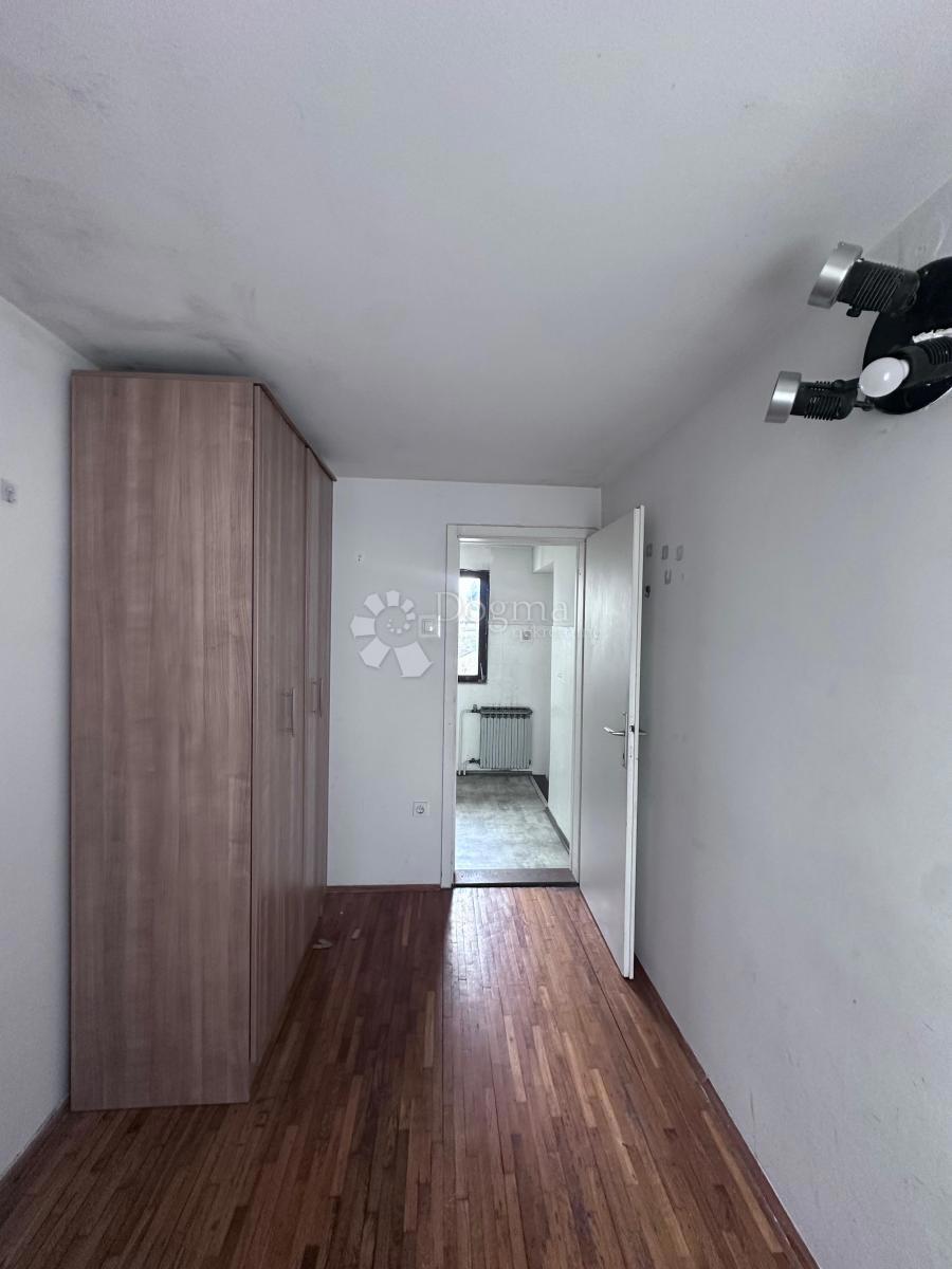 Hiša Trokut, Novi Zagreb - Zapad, 76m2