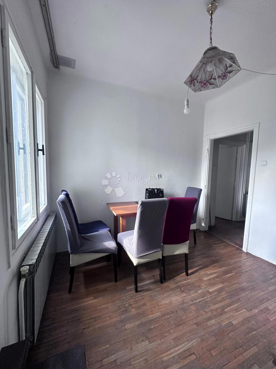 Hiša Trokut, Novi Zagreb - Zapad, 76m2