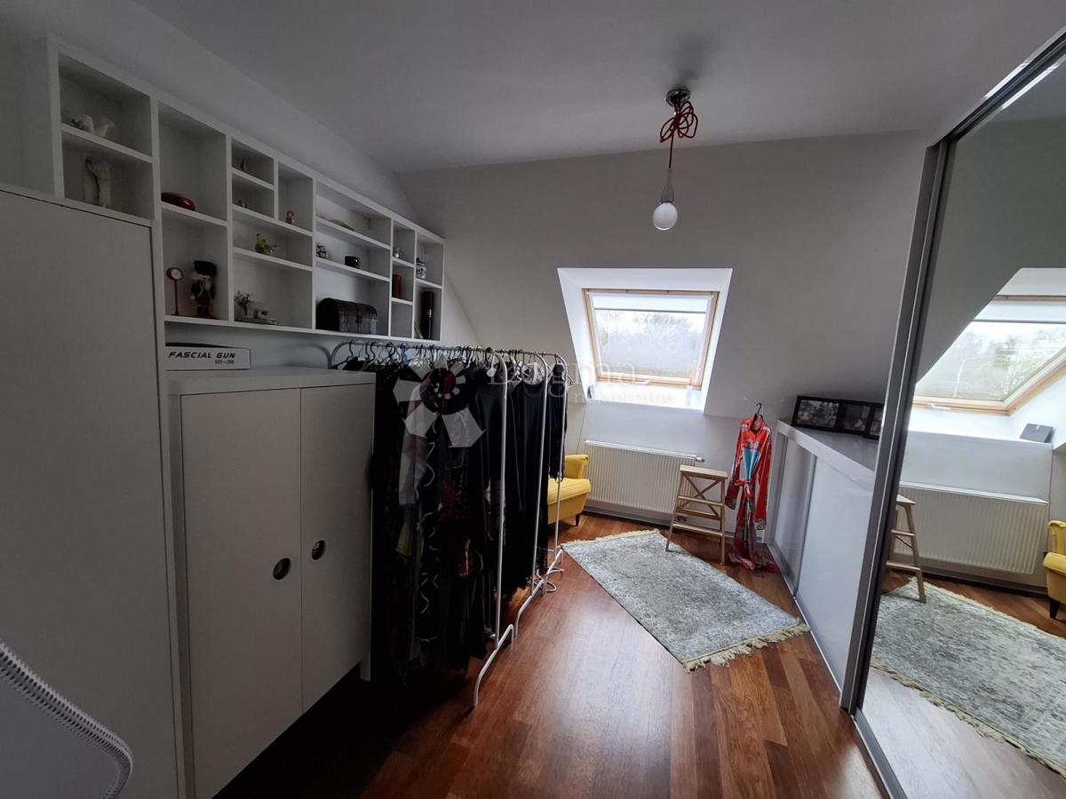 Stanovanje Prečko, Trešnjevka - Jug, 182,14m2