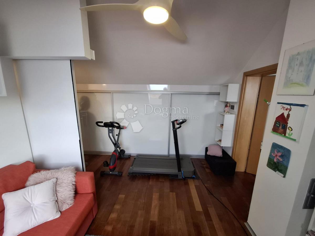 Stanovanje Prečko, Trešnjevka - Jug, 182,14m2