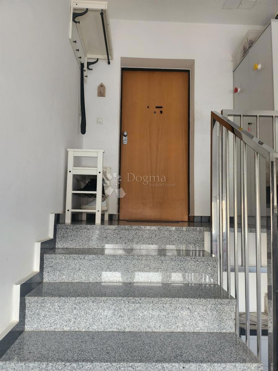 Stanovanje Prečko, Trešnjevka - Jug, 182,14m2