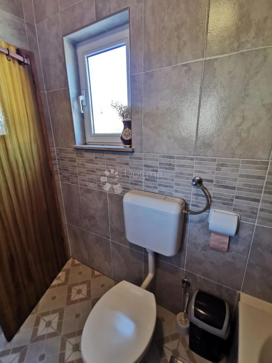 Hiša Žrnovo, Korčula, 107m2