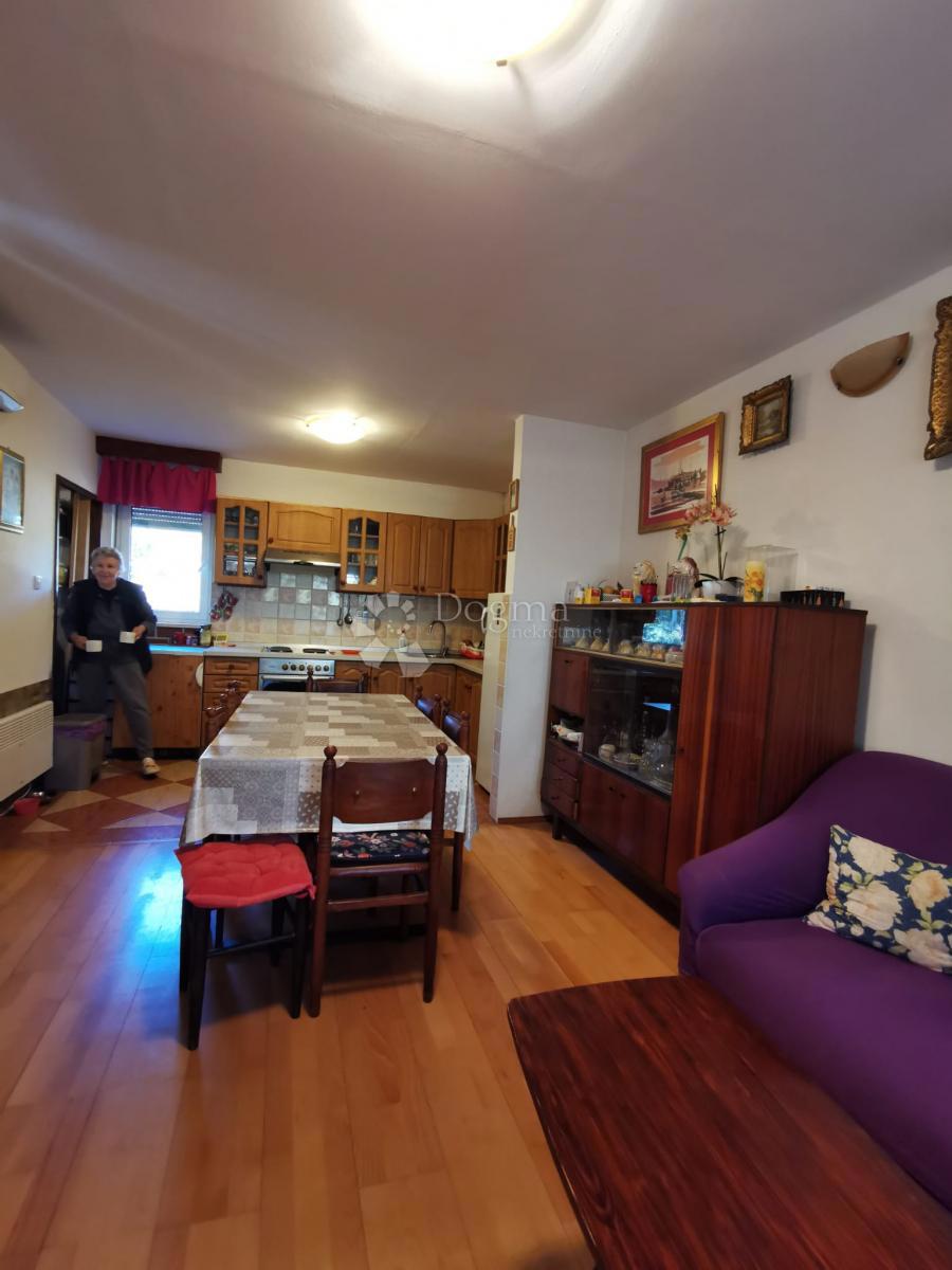 Hiša Žrnovo, Korčula, 107m2