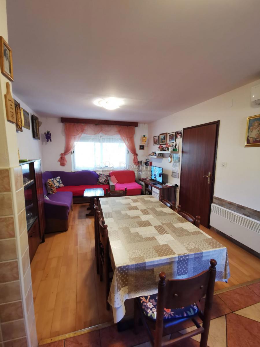 Hiša Žrnovo, Korčula, 107m2