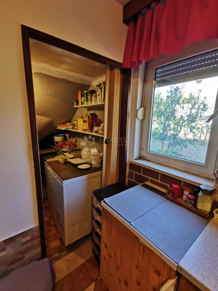 Hiša Žrnovo, Korčula, 107m2