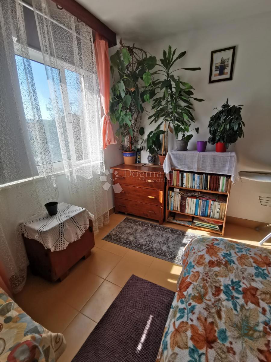 Hiša Žrnovo, Korčula, 107m2