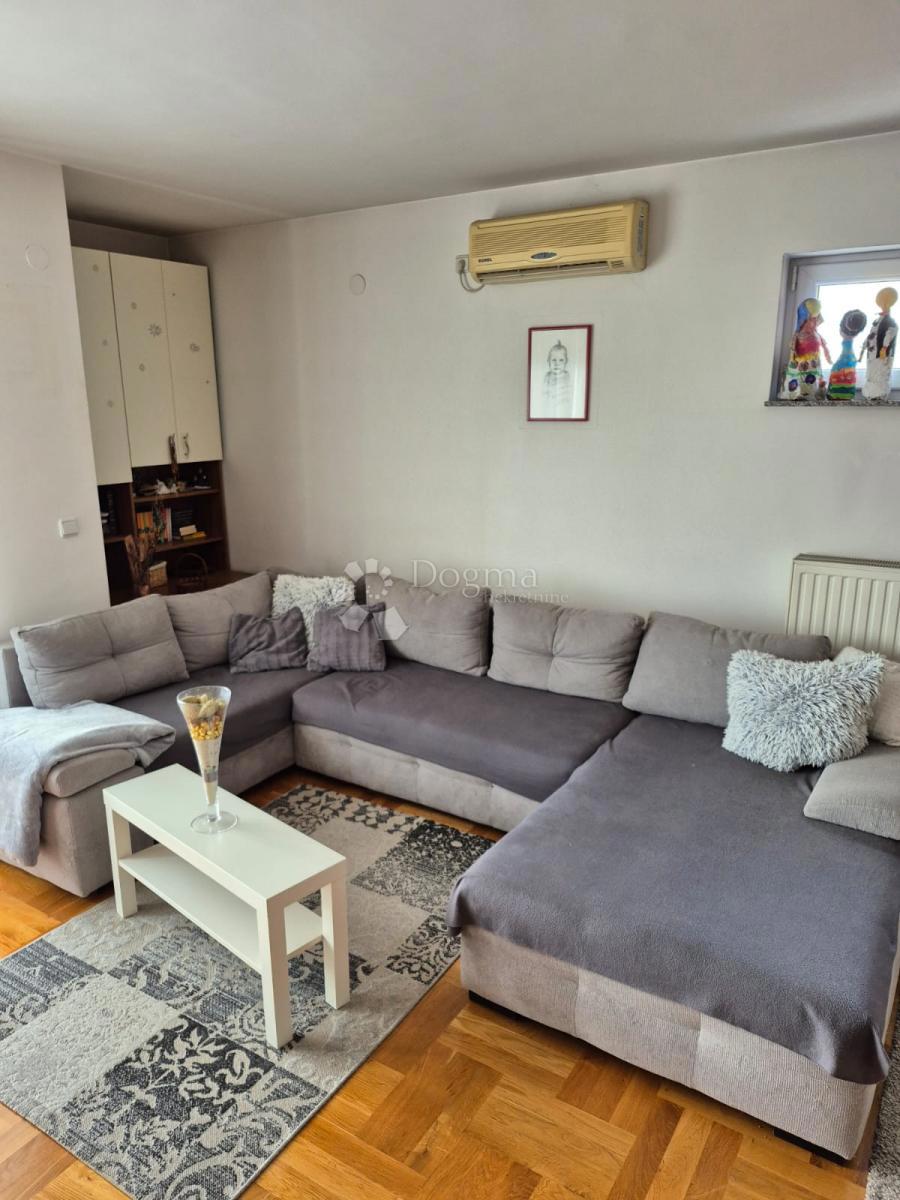 Stanovanje Centar, Velika Gorica, 66,21m2