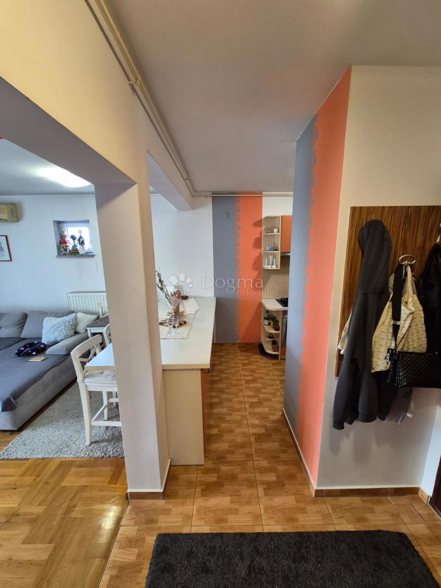 Stanovanje Centar, Velika Gorica, 66,21m2