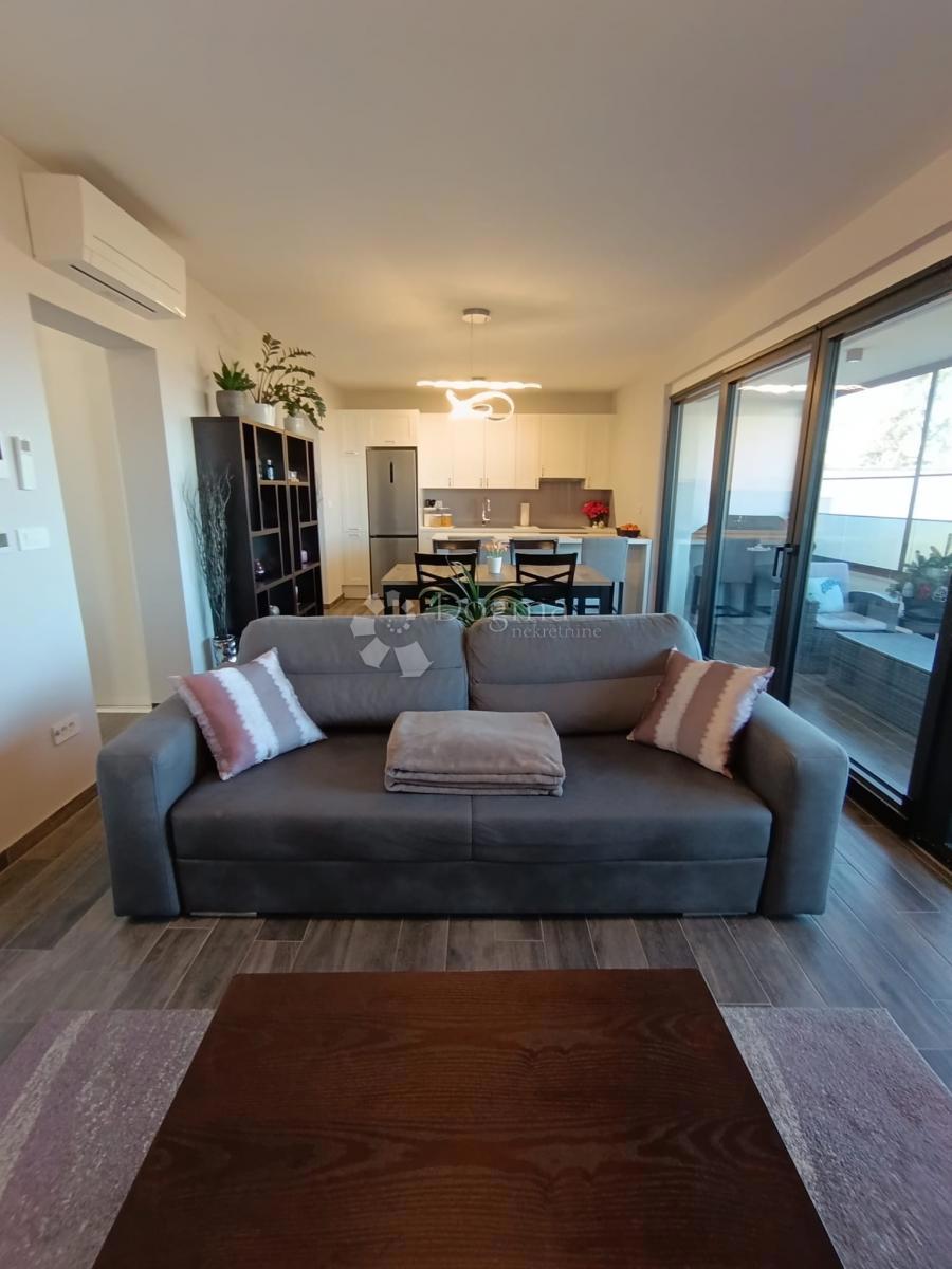 Apartma Milčetići, Malinska-Dubašnica, 67,22m2