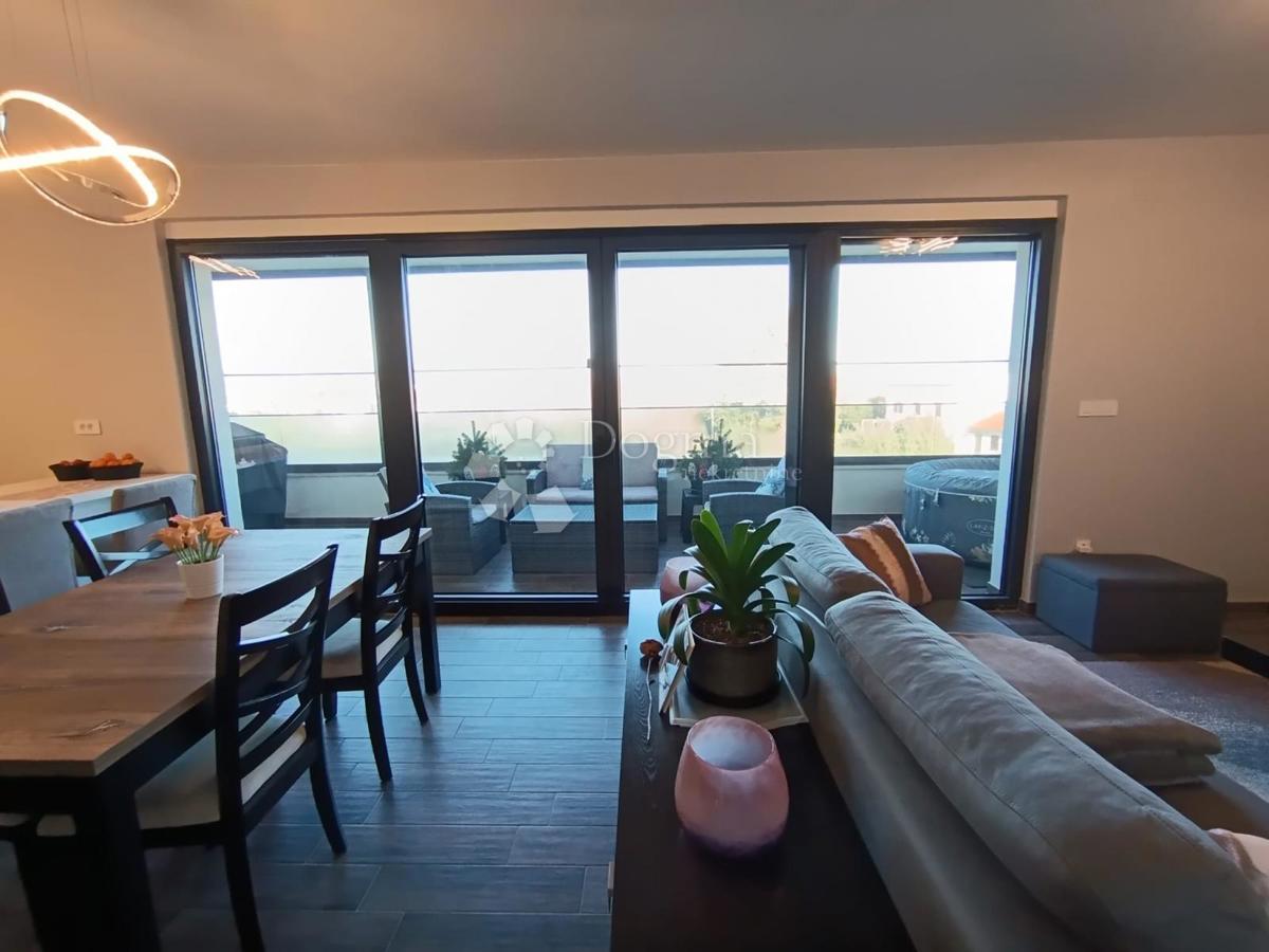 Apartma Milčetići, Malinska-Dubašnica, 67,22m2