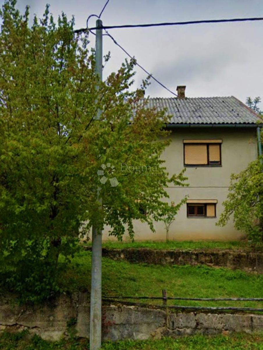 Hiša Nebljusi, Donji Lapac, 212m2