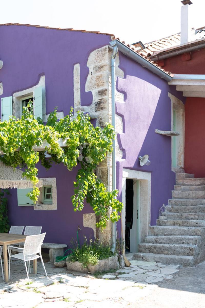 Hiša Svetvinčenat, 60m2