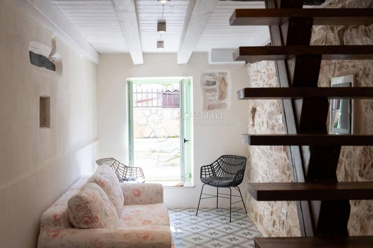 Hiša Svetvinčenat, 60m2