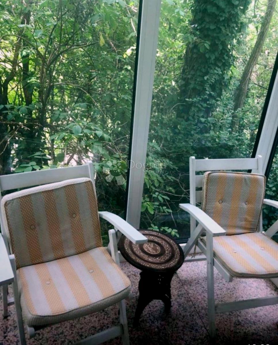 Hiša Perjavica, Podsused - Vrapče, 240m2