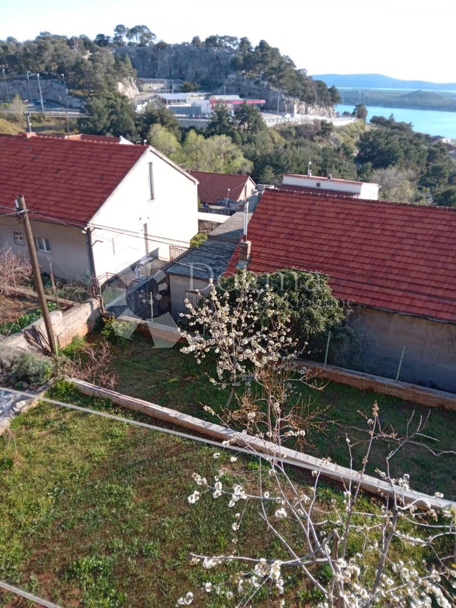 Hiša Meterize, Šibenik, 160m2