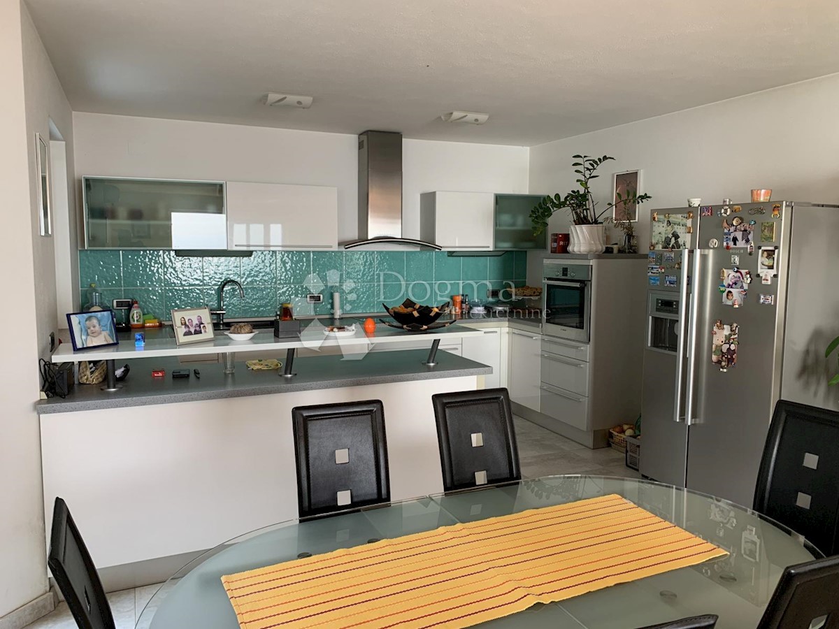 Stanovanje Oprić, Opatija - Okolica, Oprić 84 B, 114,76m2