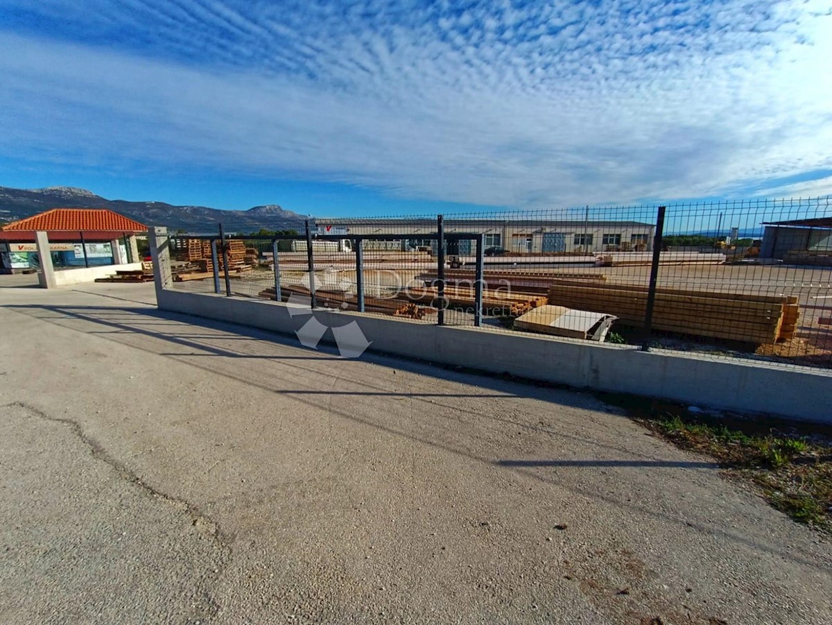 Zemljišče Plano, Trogir - Okolica, 2.500m2