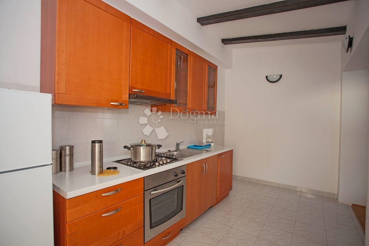 Hiša Banjole, Medulin, 720m2