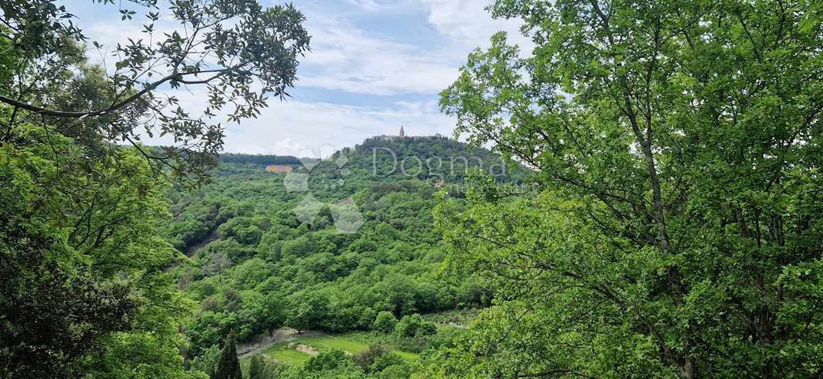 Zemljišče Labin, 1.629m2
