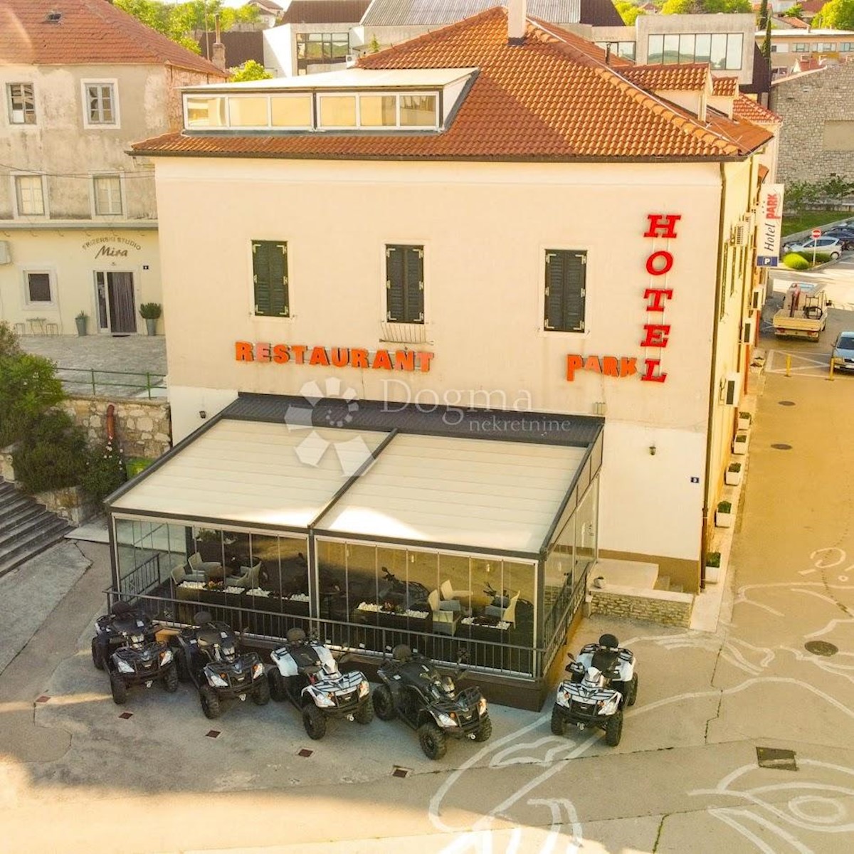 Hotel Drniš, 1.084,40m2