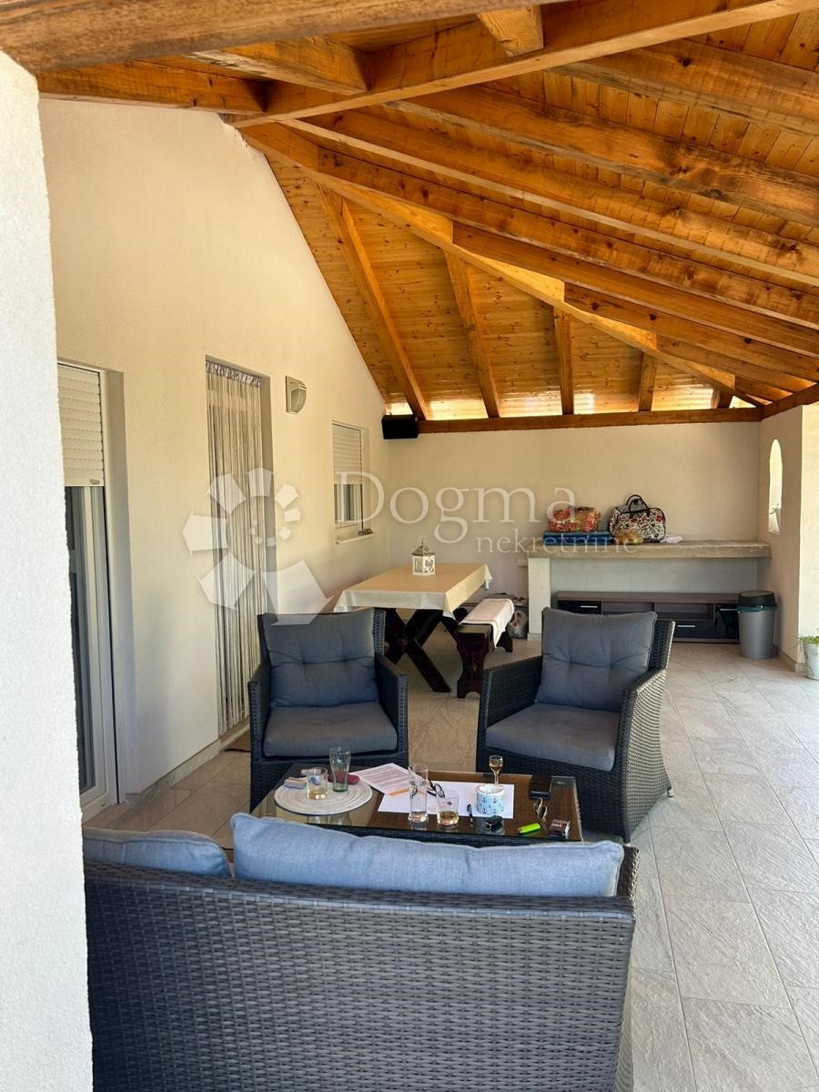 Hiša Kavran, Marčana, 243m2