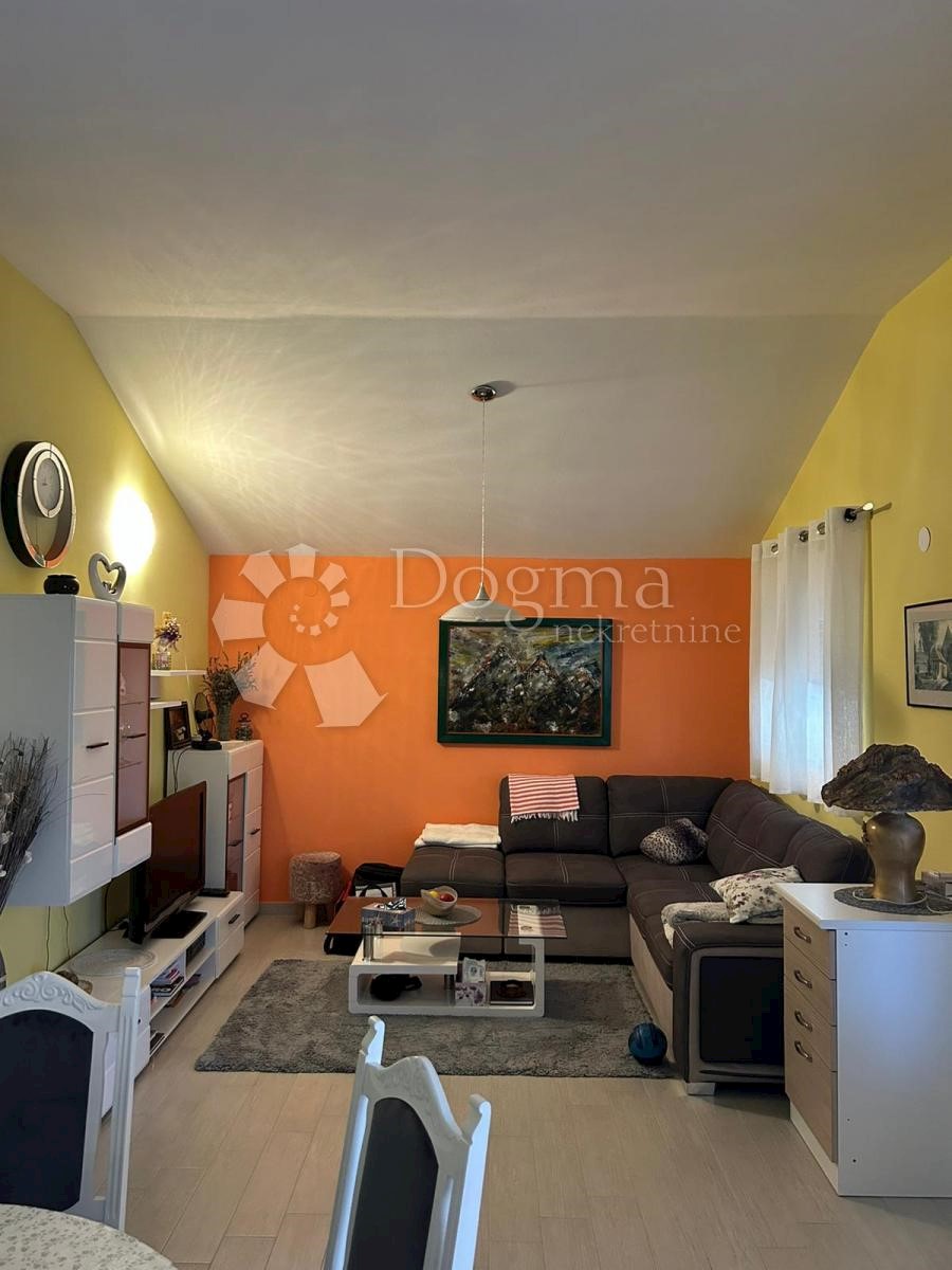 Hiša Kavran, Marčana, 243m2