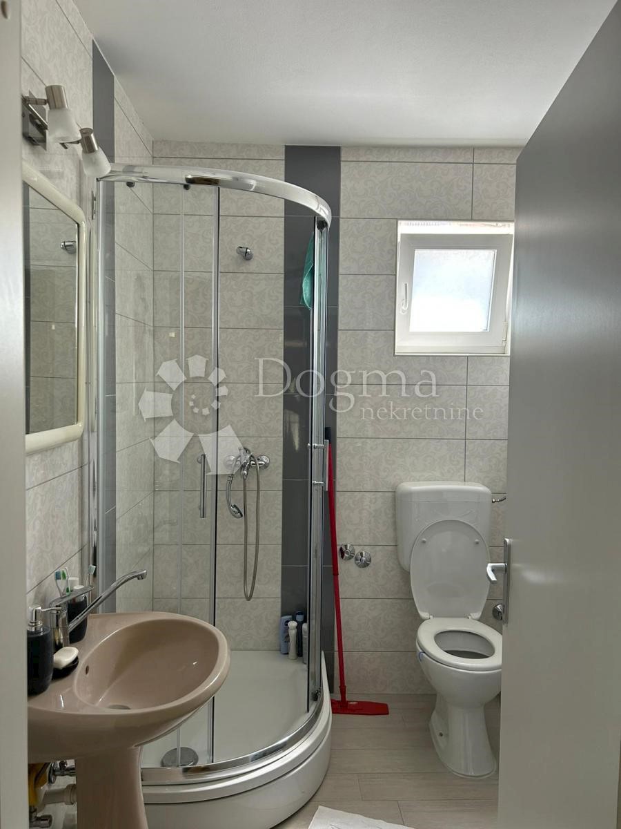 Hiša Kavran, Marčana, 243m2