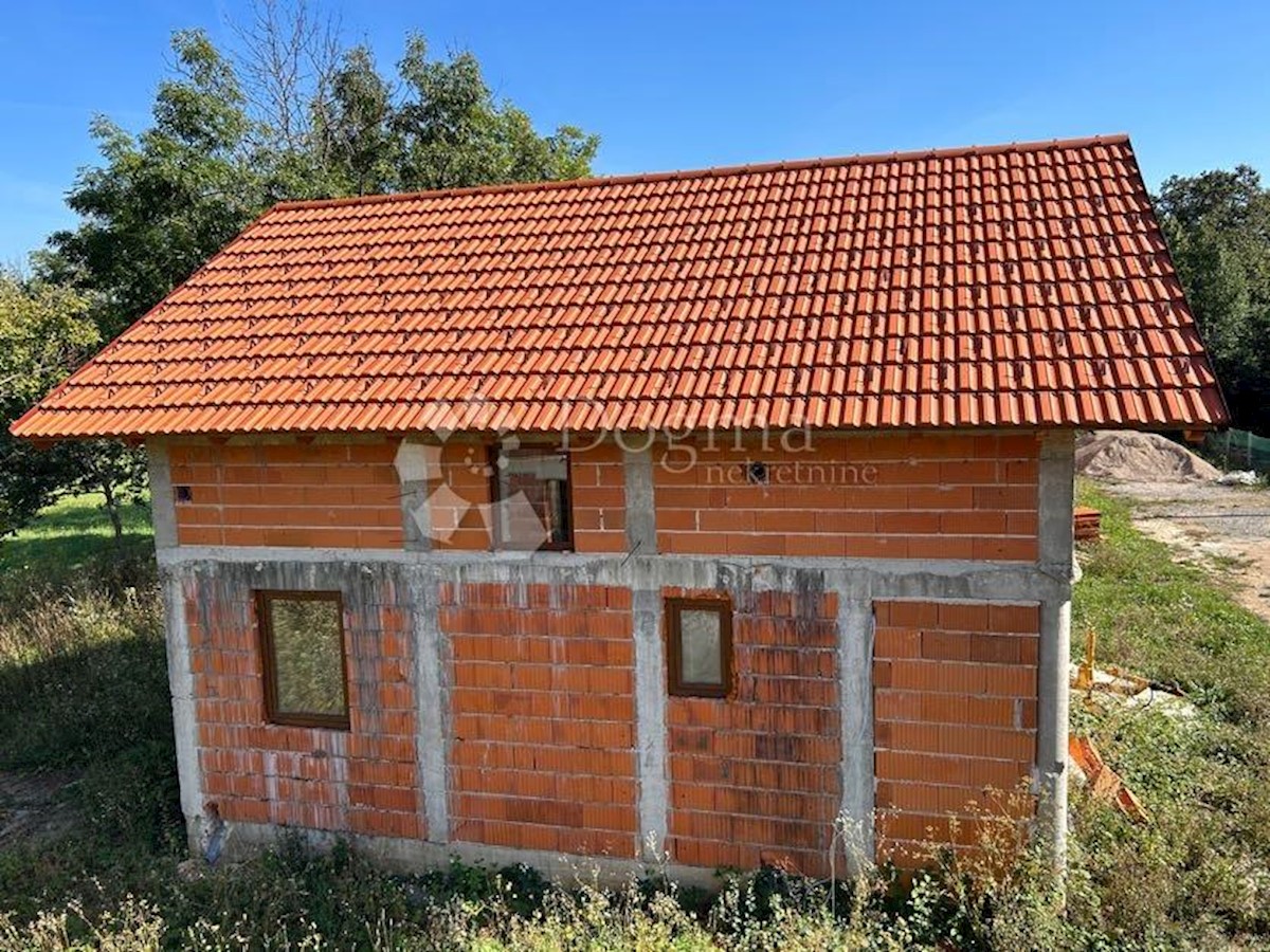 Hiša Podoštra, Gospić - Okolica, 90m2