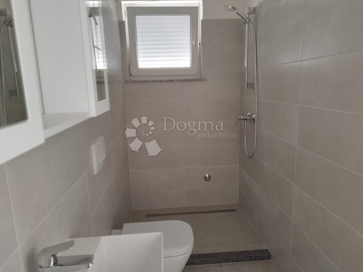 Apartma Malinska, Malinska-Dubašnica, 38m2