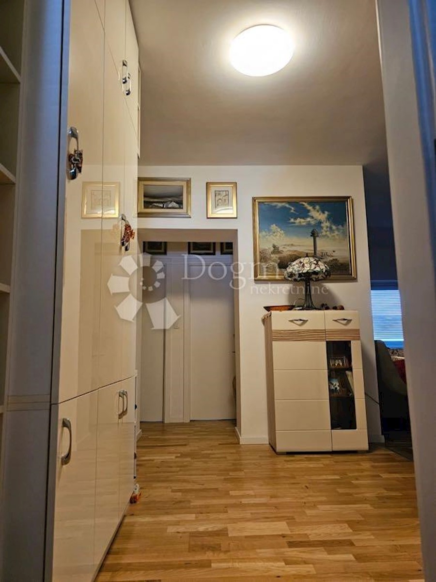 Stanovanje Lučac, Split, 75m2