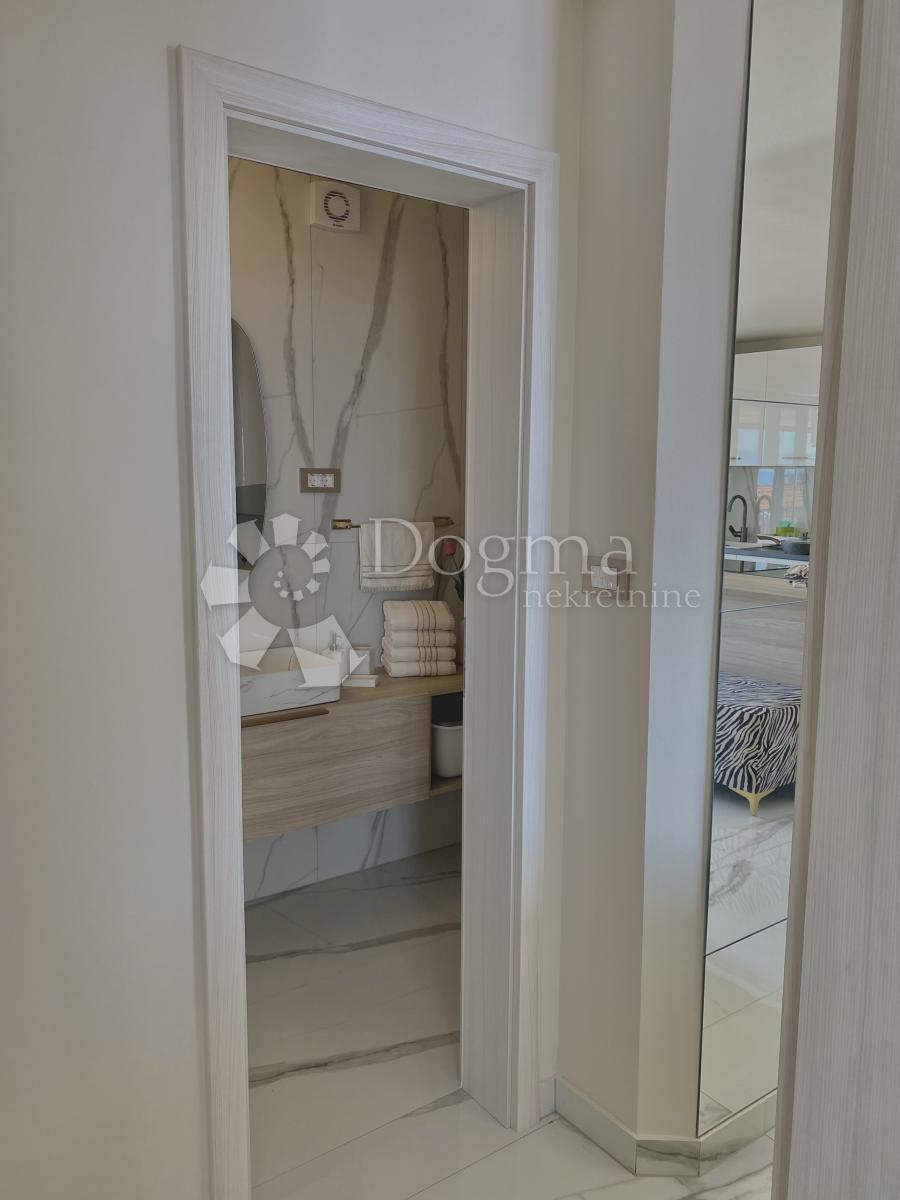 Stanovanje Crikvenica, 64m2