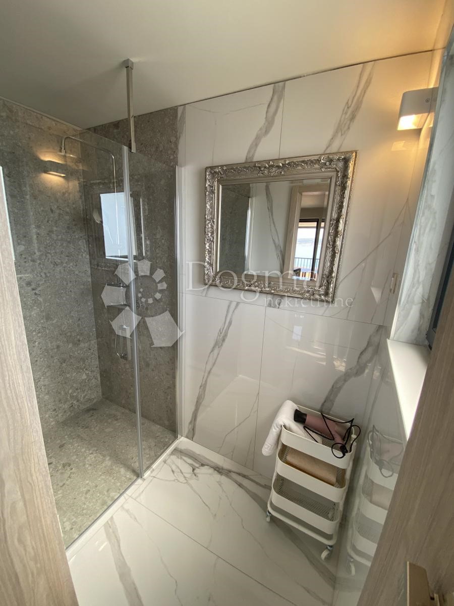 Stanovanje Crikvenica, 64m2