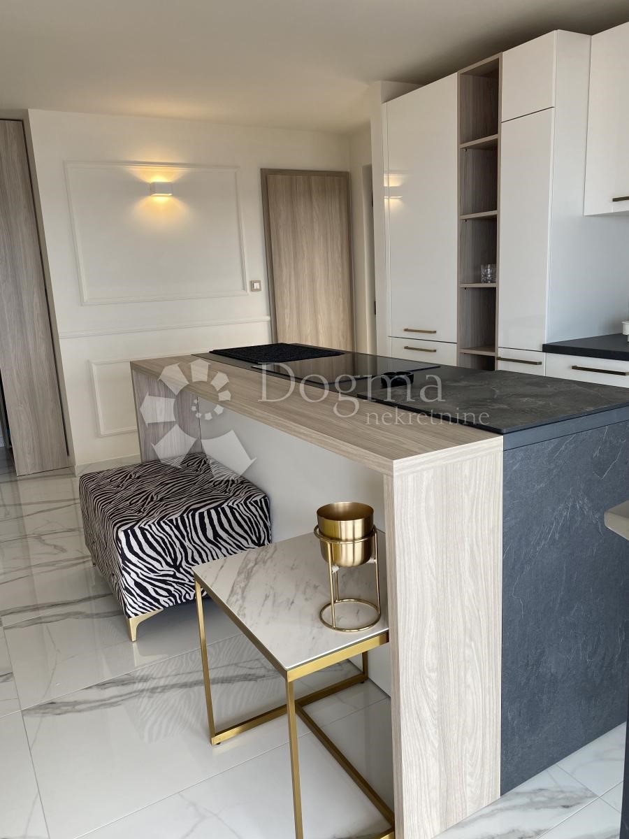 Stanovanje Crikvenica, 64m2