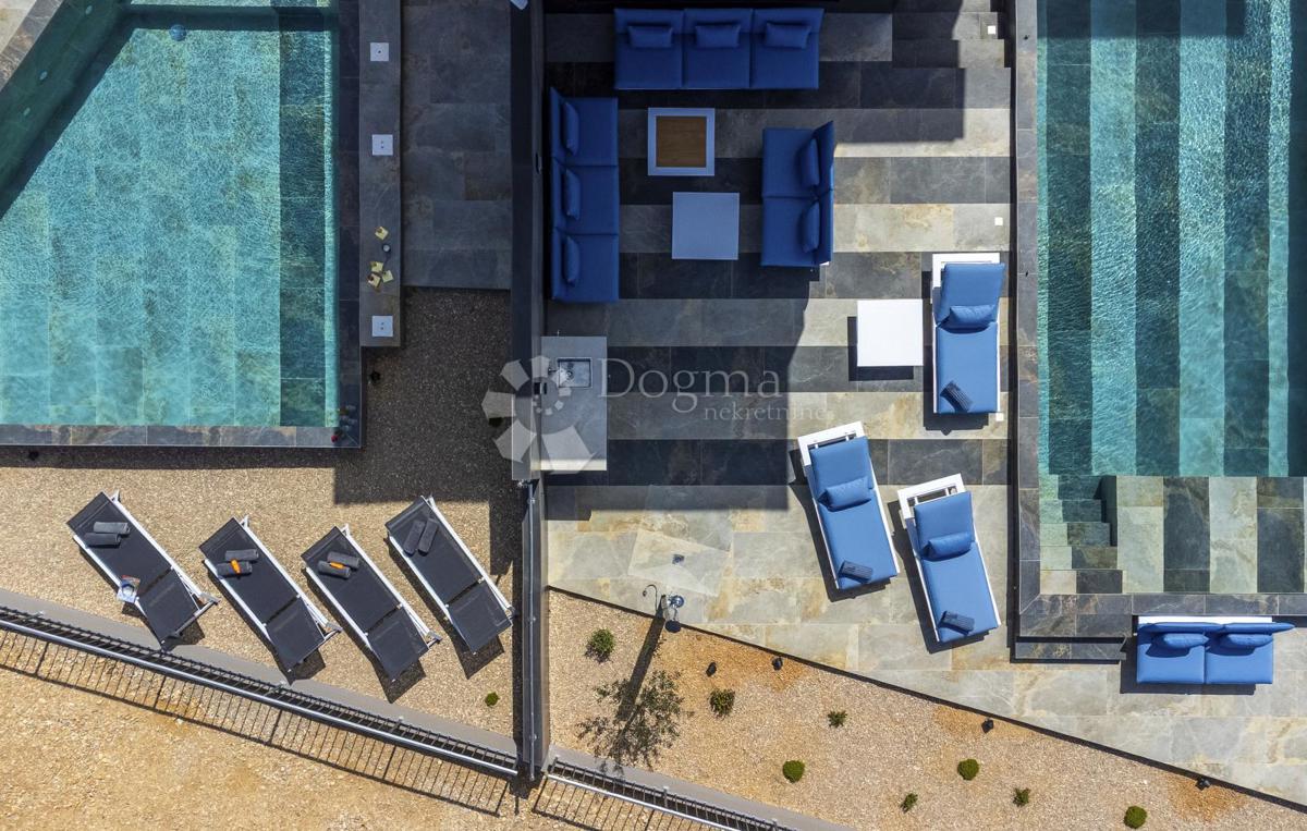 Hiša Zidarići, Malinska-Dubašnica, 300m2