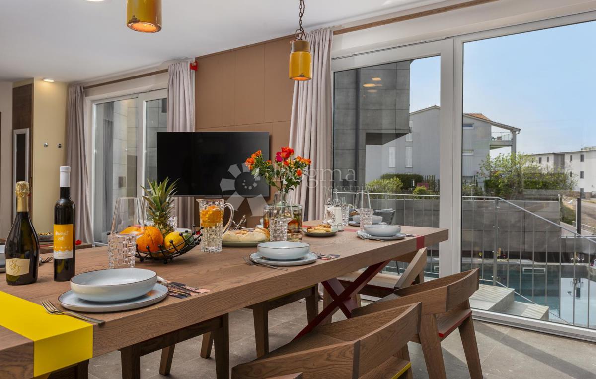 Hiša Zidarići, Malinska-Dubašnica, 300m2