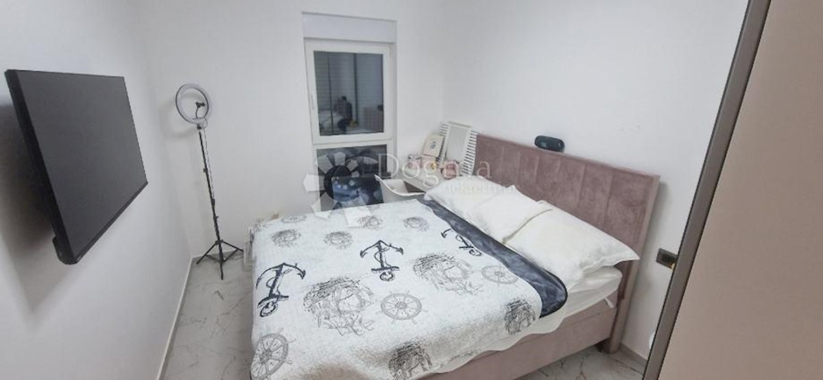 Apartma Novalja, 92m2