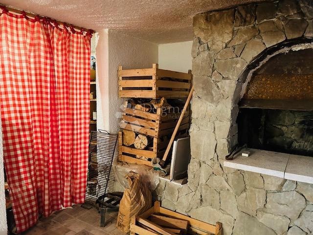 Hiša Cesarica, Karlobag, 41m2