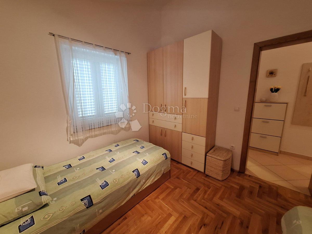 Apartma Malinska, Malinska-Dubašnica, 62,53m2