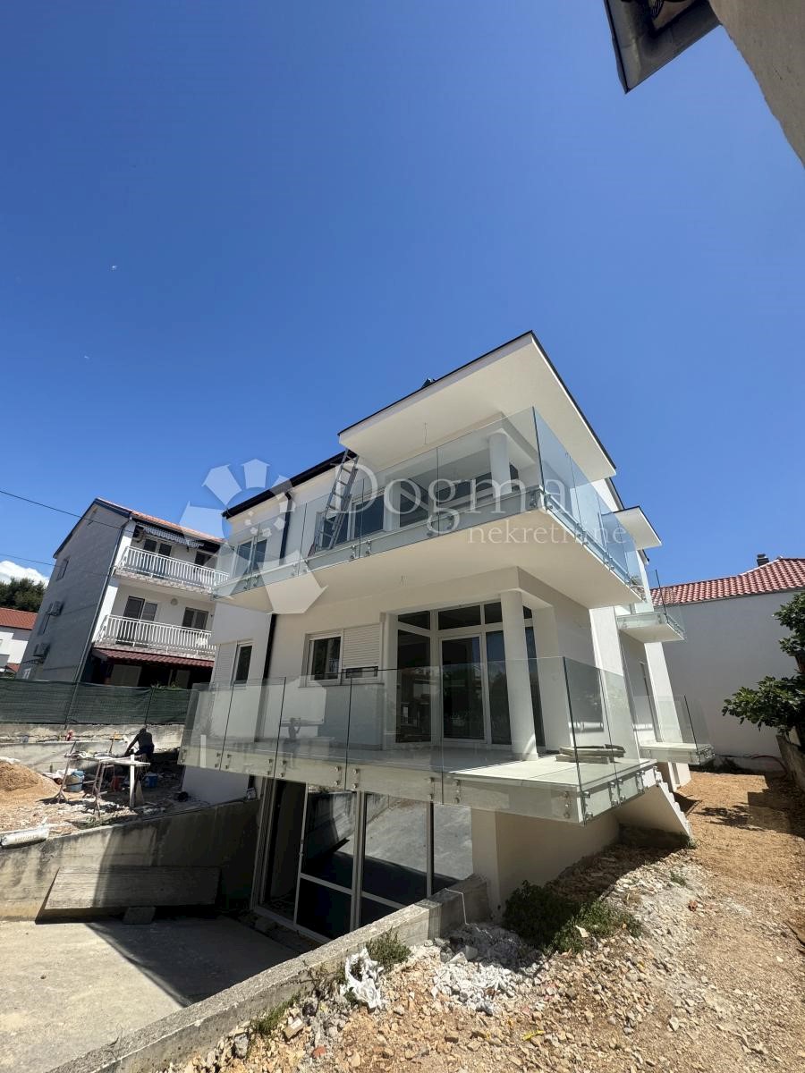 Stanovanje Biograd na Moru, 84,75m2