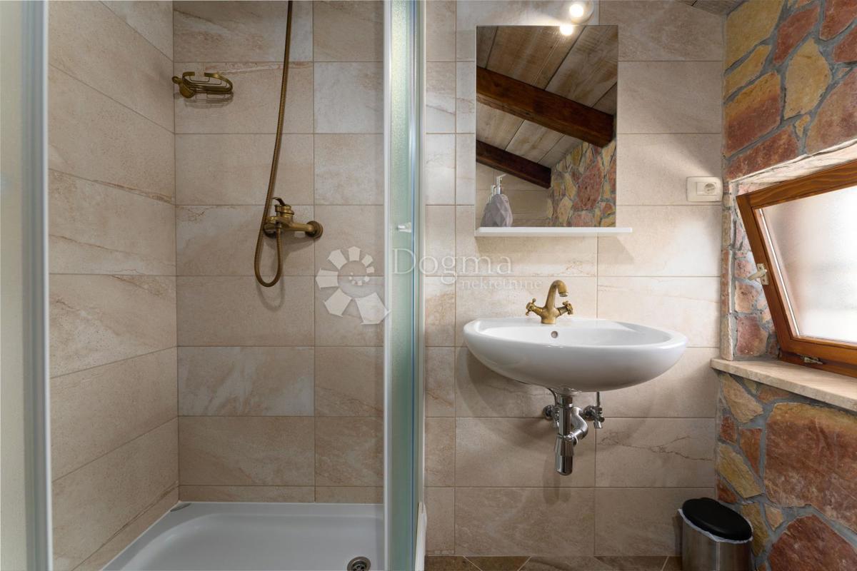Hiša Brseč, Mošćenička Draga, 120,50m2