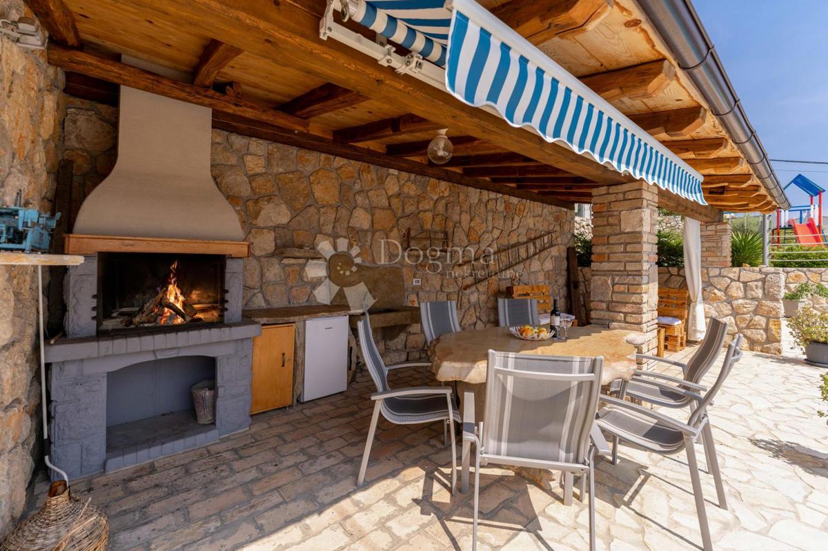 Hiša Brseč, Mošćenička Draga, 120,50m2