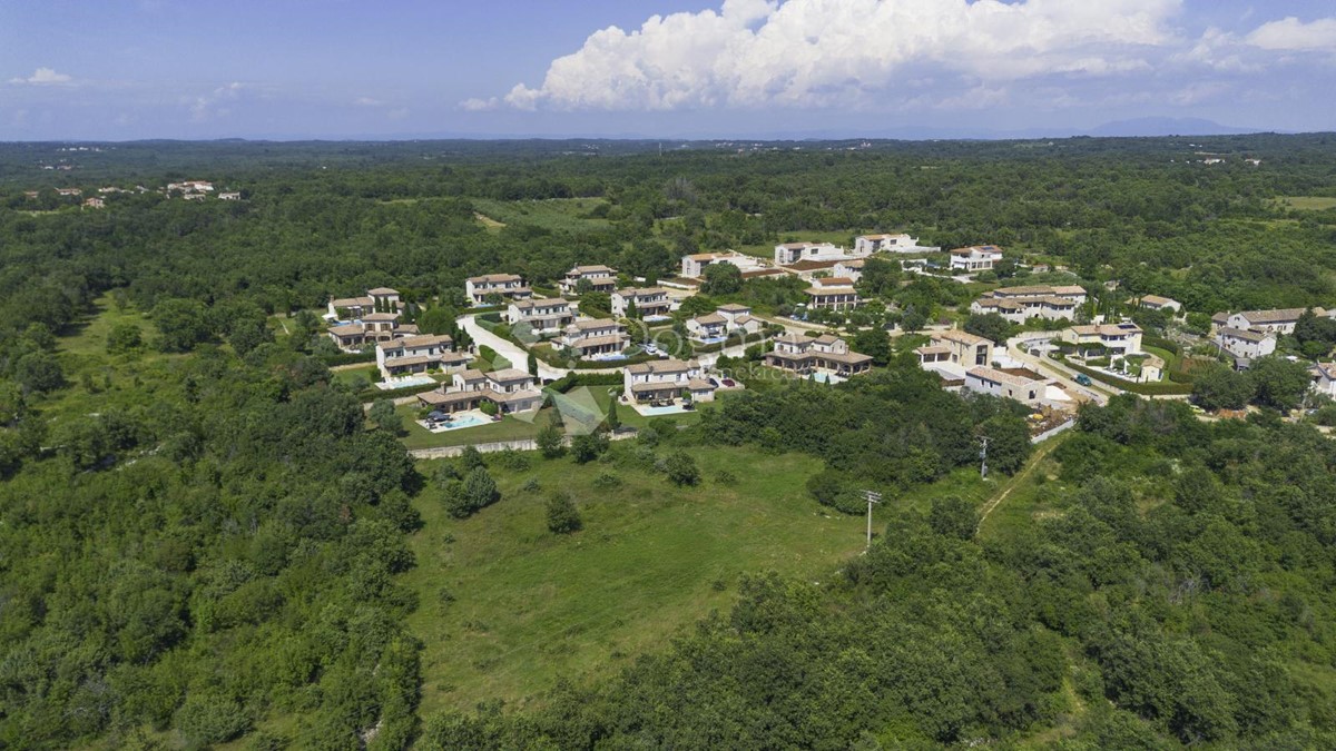 Hiša Heraki, Sveti Lovreč, 260m2