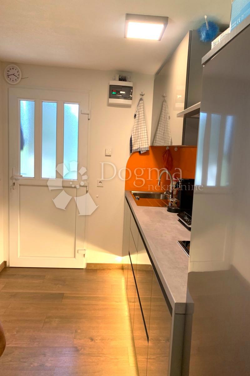 Zemljišče Vidulini, Žminj, 1.422m2