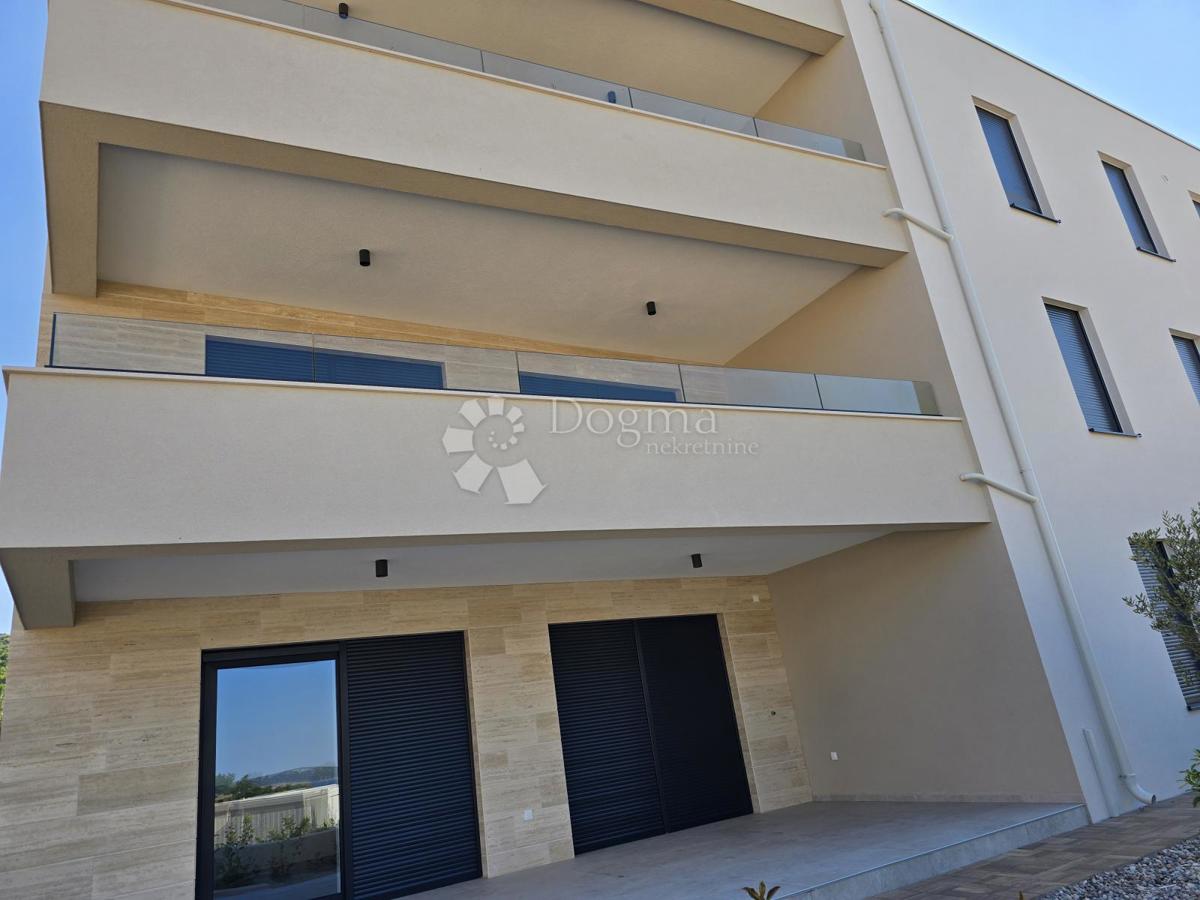 Stanovanje Tribunj, 75,01m2