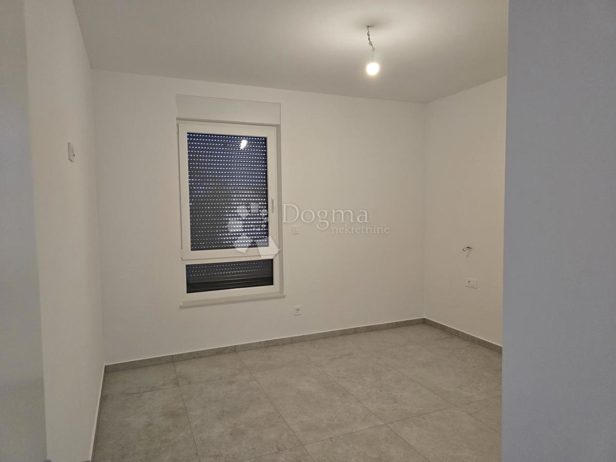 Stanovanje Tribunj, 75,01m2