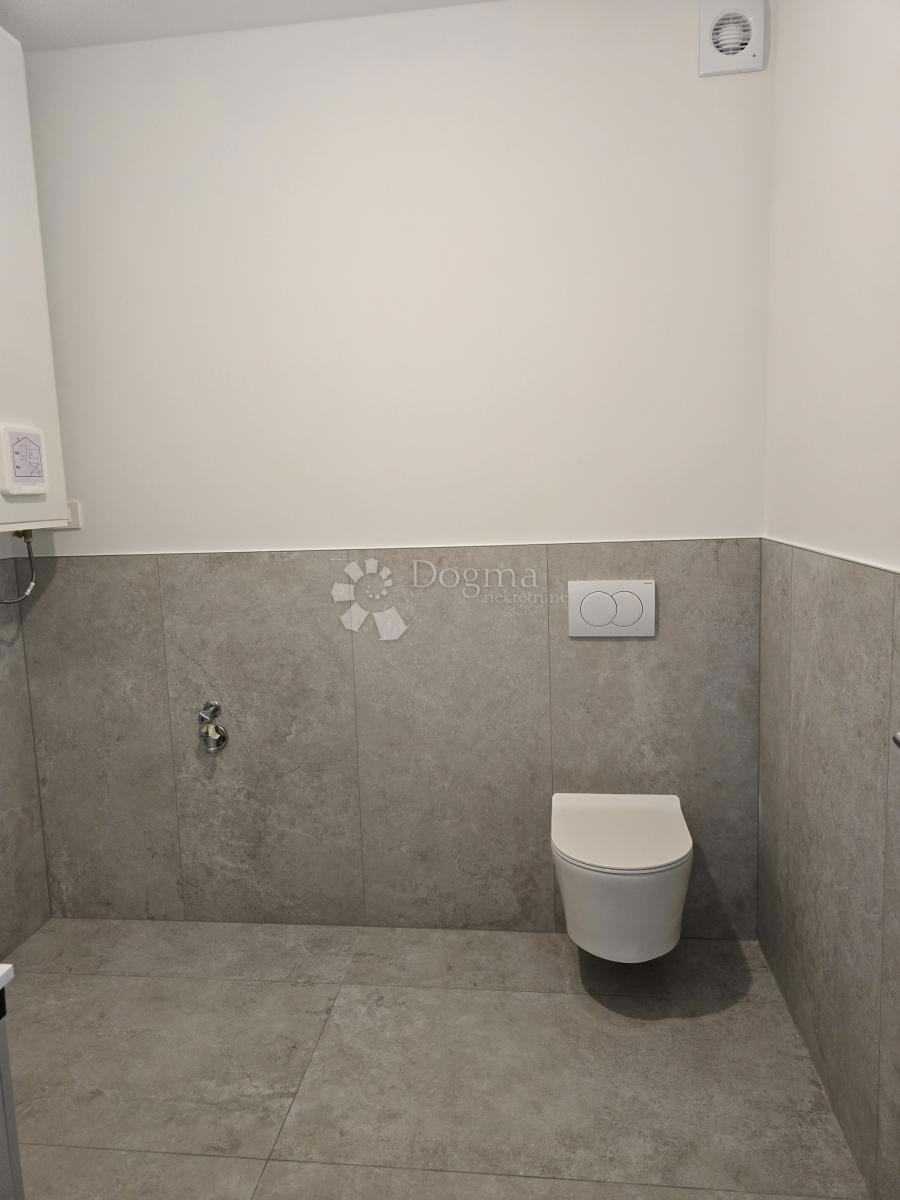 Stanovanje Tribunj, 75,01m2