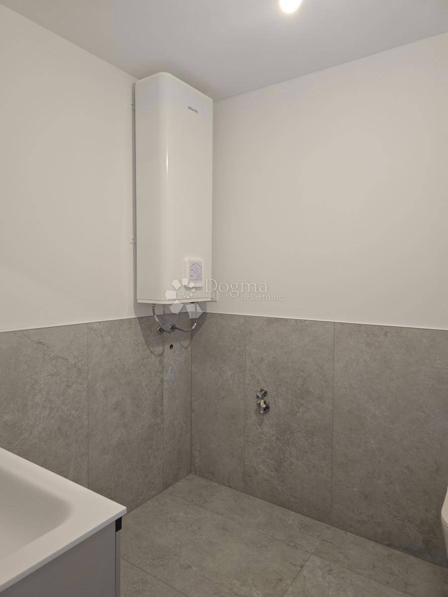 Stanovanje Tribunj, 75,01m2